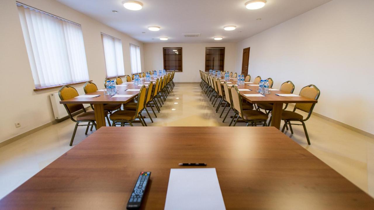 Elgrom Falenty Park Raszyn Eksteriør billede